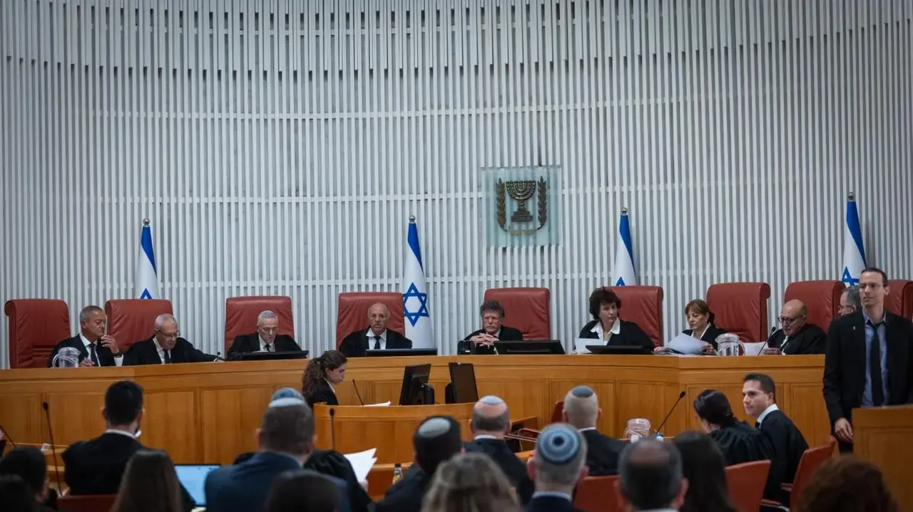 עתירה בדרישה מרה"מ מדוע לא יעביר את בן גביר מכהונתו, בג"ץ