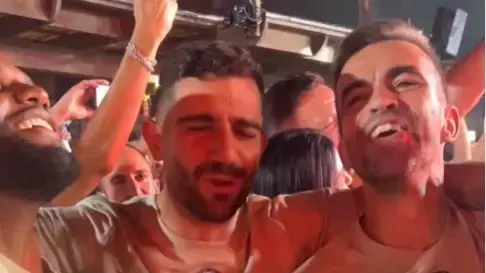 מיגל ויטור, רועי לוי ושחקני הפועל באר שבע חוגגים אליפות