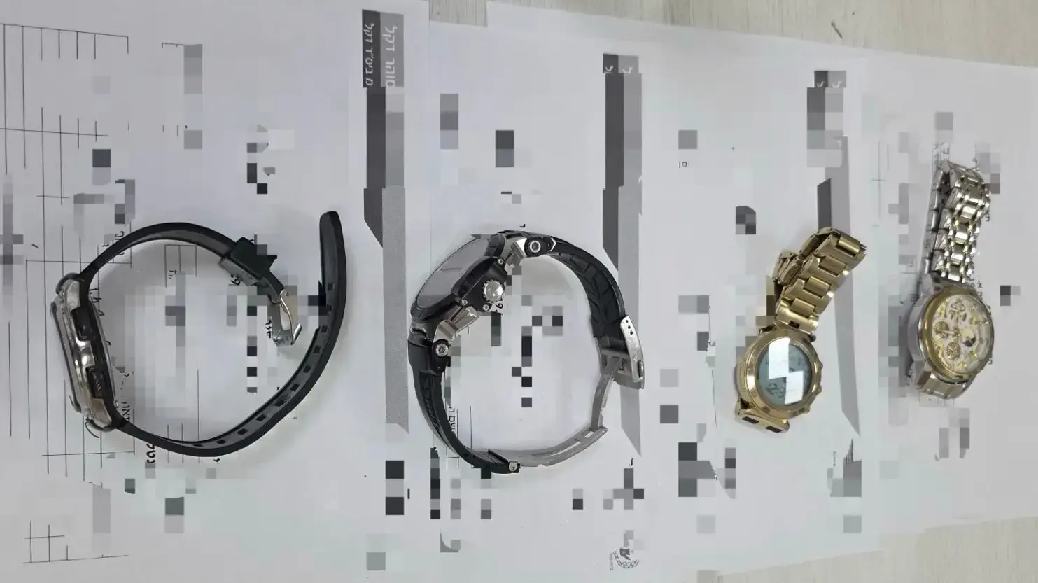שעונים שנתפסו בבית סוהר דקל