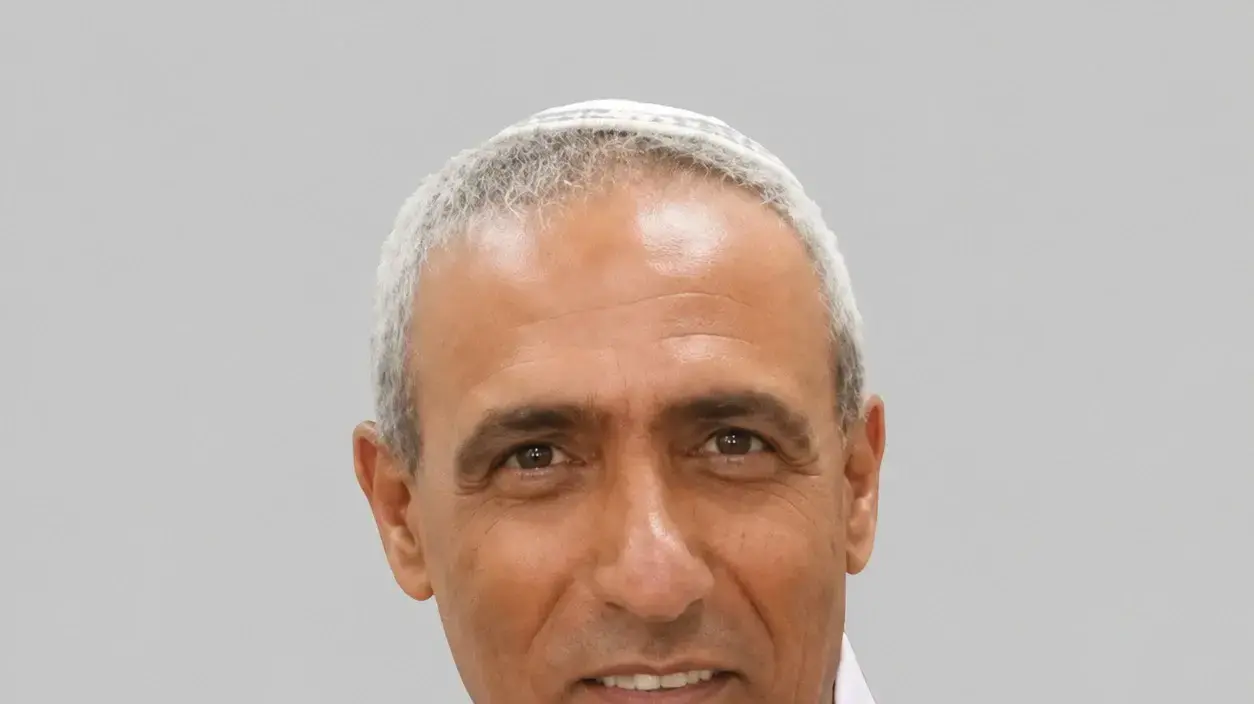 ד"ר אבשלום דנוך