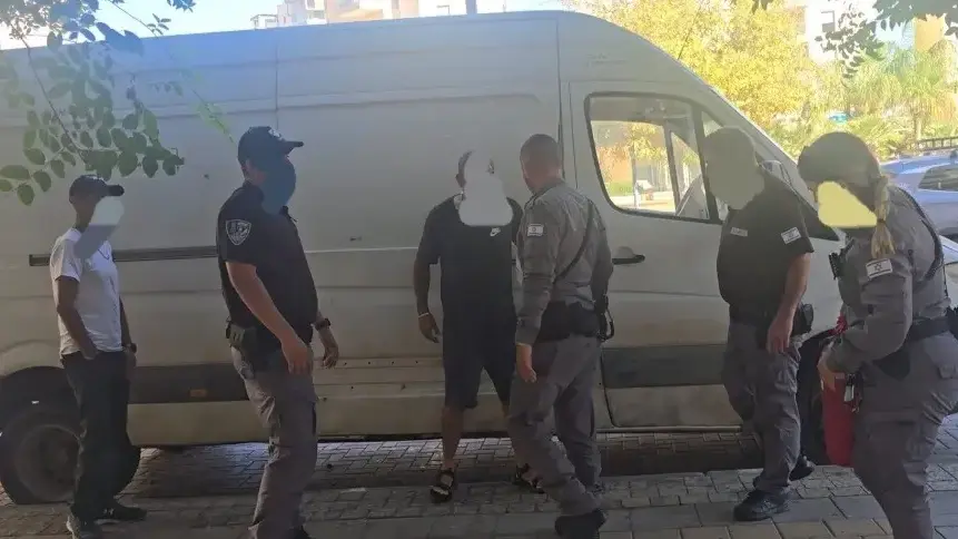 פקחים שהגיעו למקום