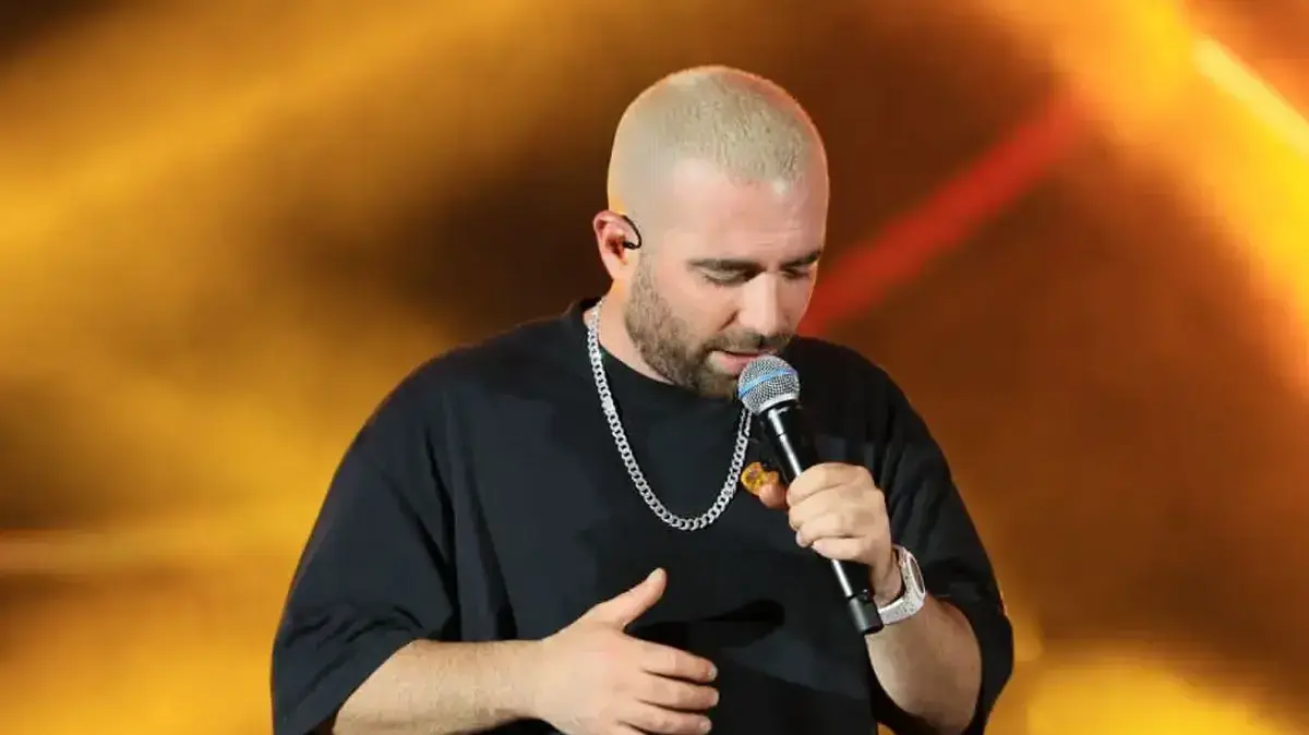 עומר אדם בהופעה, אמפי פארק ראשון לציון, 18 באוגוסט 2022
