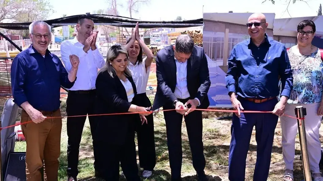 ראשת מועצת ירוחם עו"ד נילי אהרון בהשקת מתחם הקאנטרי החדש