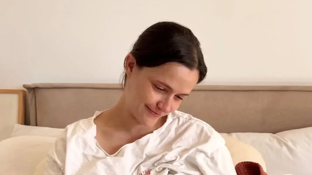 ליהי קורנובסקי עם בנה