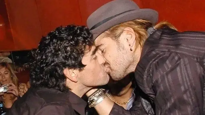 קולין פארל עם דייגו מראדונה 2005