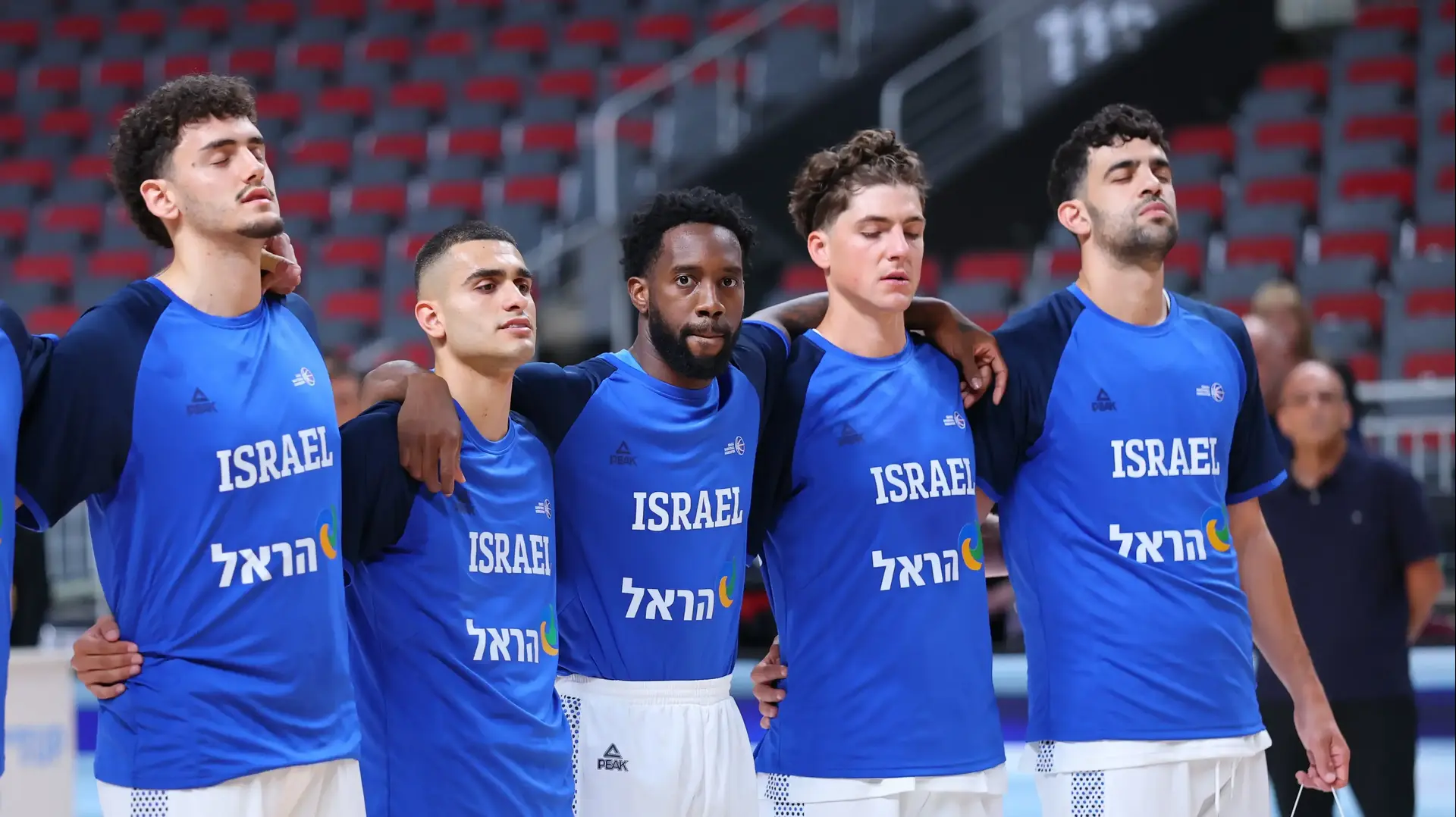 תומר גינת, אדם אריאל, קאדין קרינגטון, ים מדר, אילי דולינסקי שחקני נבחרת ישראל