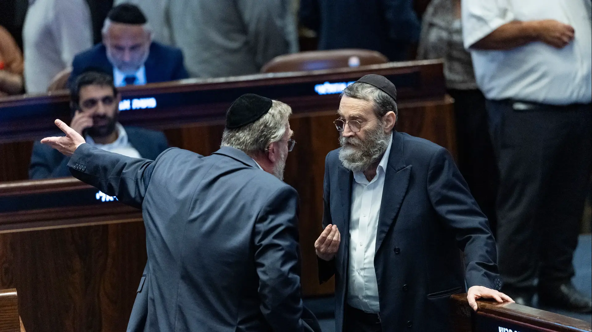 הצבעת חוק הקפאת מעצר עריקים חרדים, מליאת הכנסת, 14 ביולי 2026