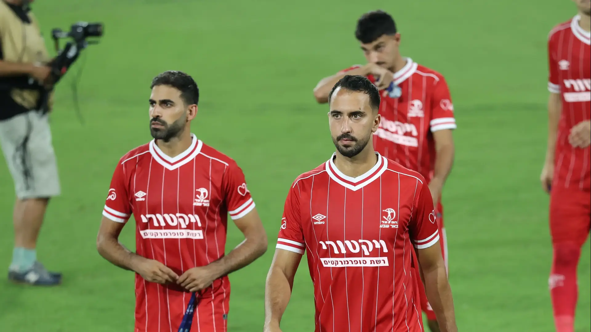 אליאל פרץ, אופיר דוידזאדה שחקני הפועל באר שבע מאוכזבים