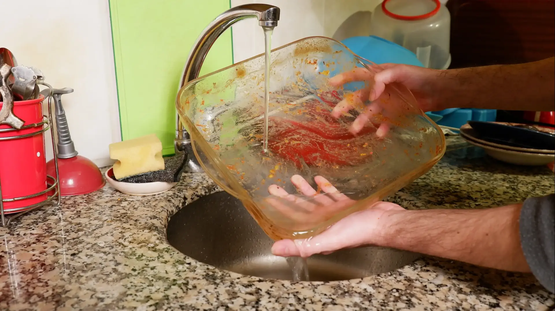 ניקוי תבנית בכיור