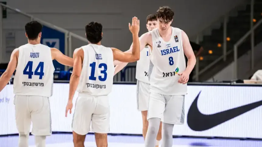 דיוויד מוסיס שחקן נבחרת הנוער של ישראל