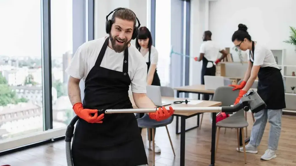 עסקים מפסידים כסף בגלל ניקיון משרדים לא מקצועי