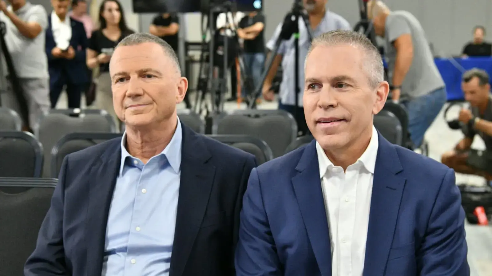 גלעד ארדן בהצהרה לתקשורת על הקמת מפלגת ימין חדשה בראשותו, אקספו תל אביב