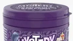 הטעם מתגלה רק כשלוכסים. מסטיק MYSTERY של עלית