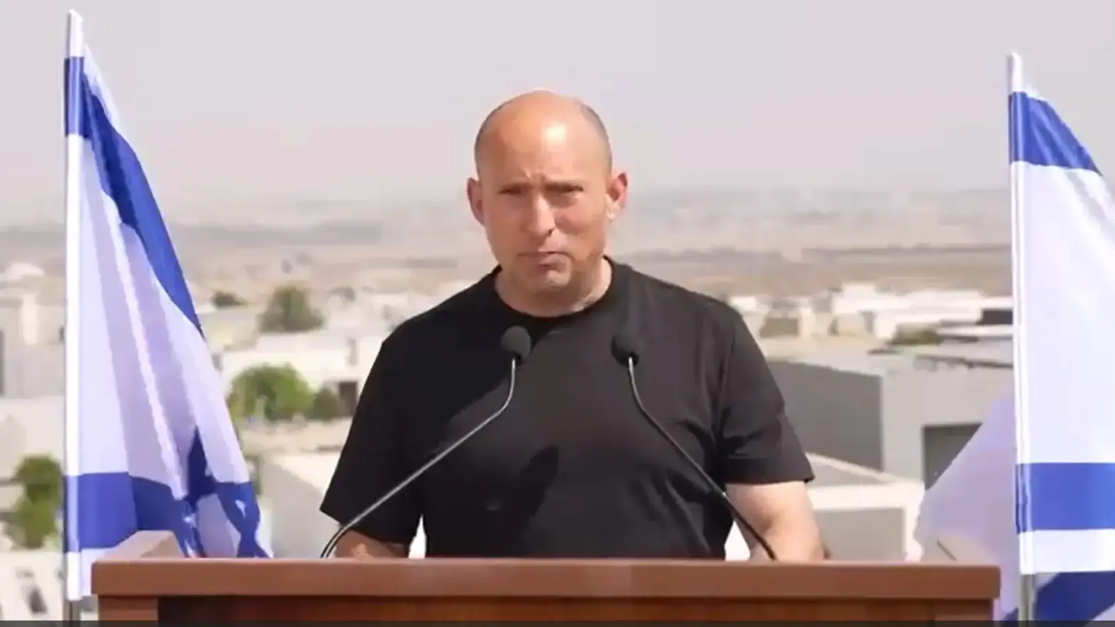 בנט בכרמית
