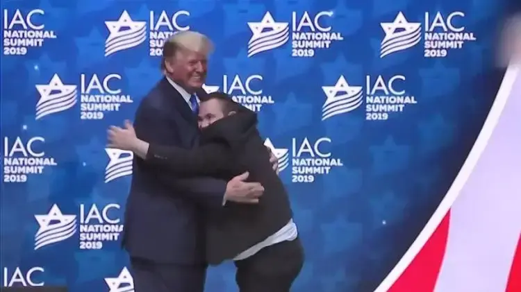 יאיר פומברג נפגש עם דונלד טראמפ