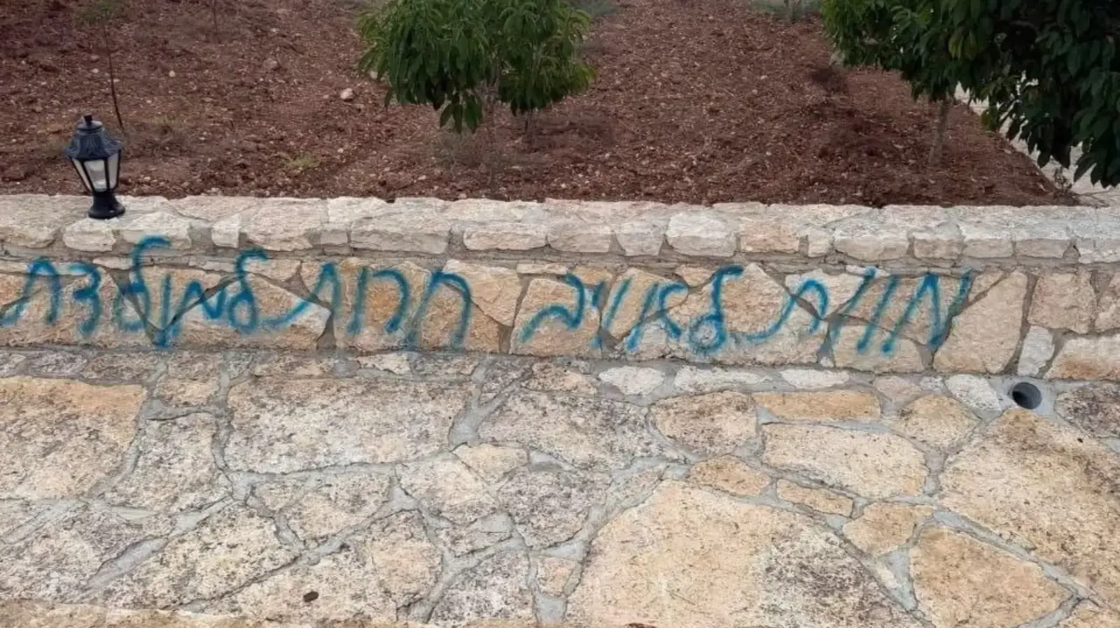 גרפיטי חשד לפעולות תג מחיר, כפר פלסטיני אוצרין, 23 באוגוסט 2026