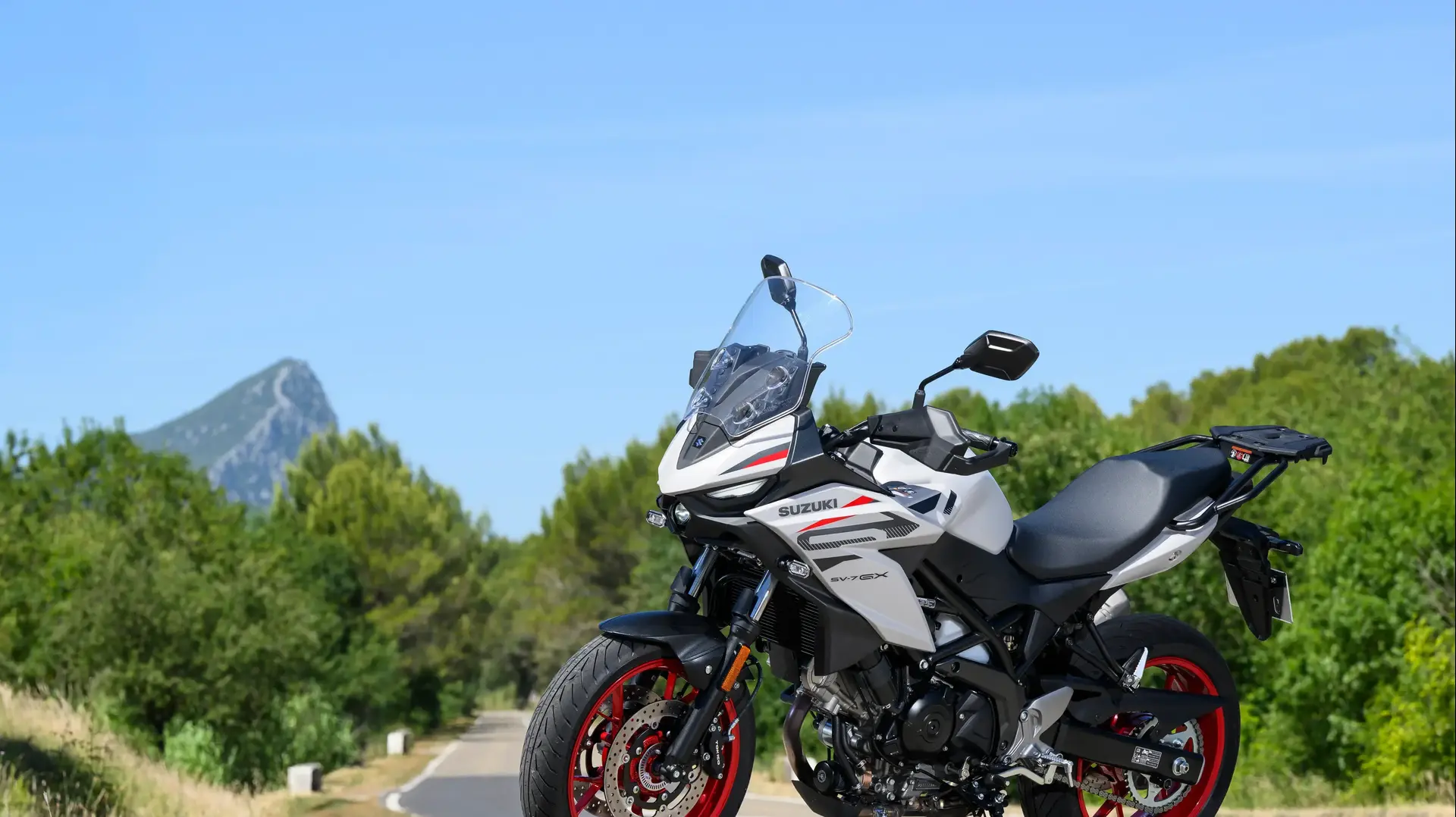 סוזוקי SV-7GX