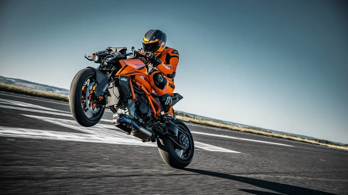 KTM SUPER DUKE 1390 R EVO