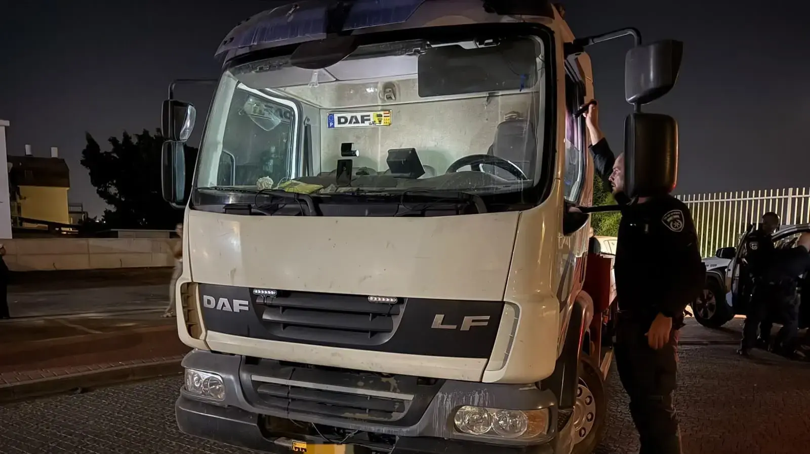 בלי לפרוץ ובלי להתניע: השיטה לגניבת רכבים שמדאיגה בדרום