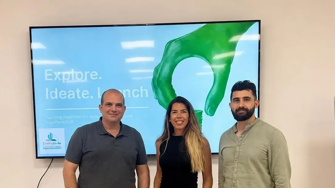 ניס אבו אלחסן, שרון צרפתי ויוסי שביט