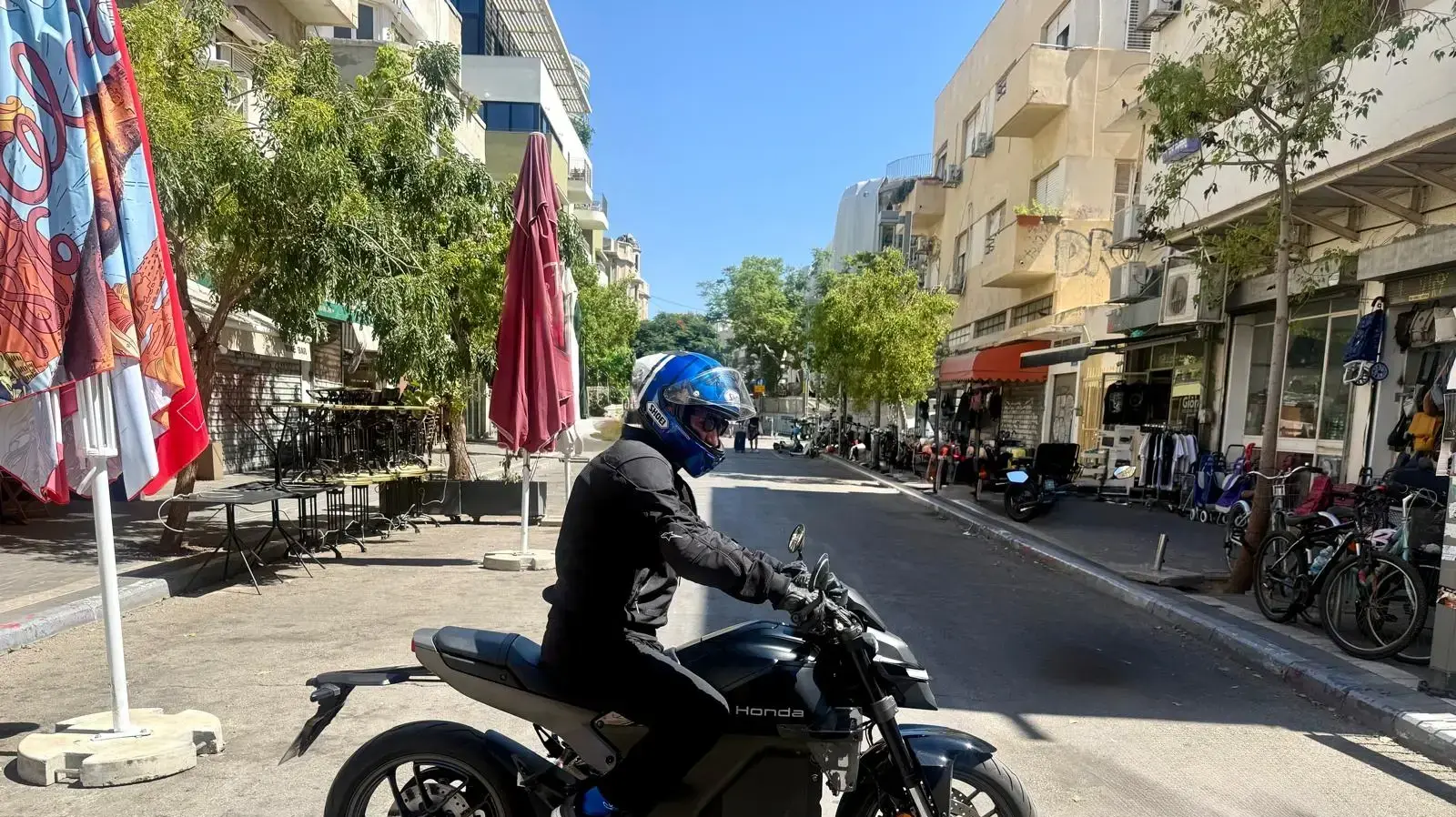 דני קושמרו בוחן הונדה 7WN דני קושמרו בוחן הונדה 7WN