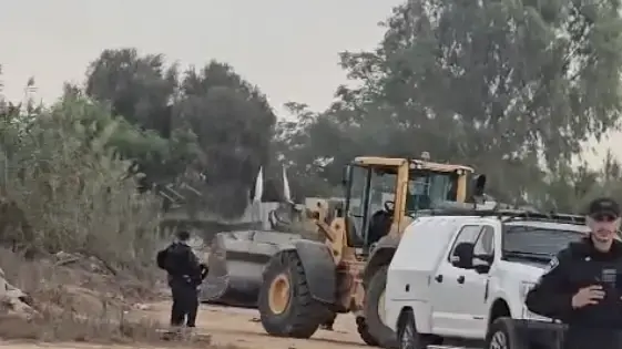 ההריסות בשכונת אבו ואדי, מדרום לבית קמה