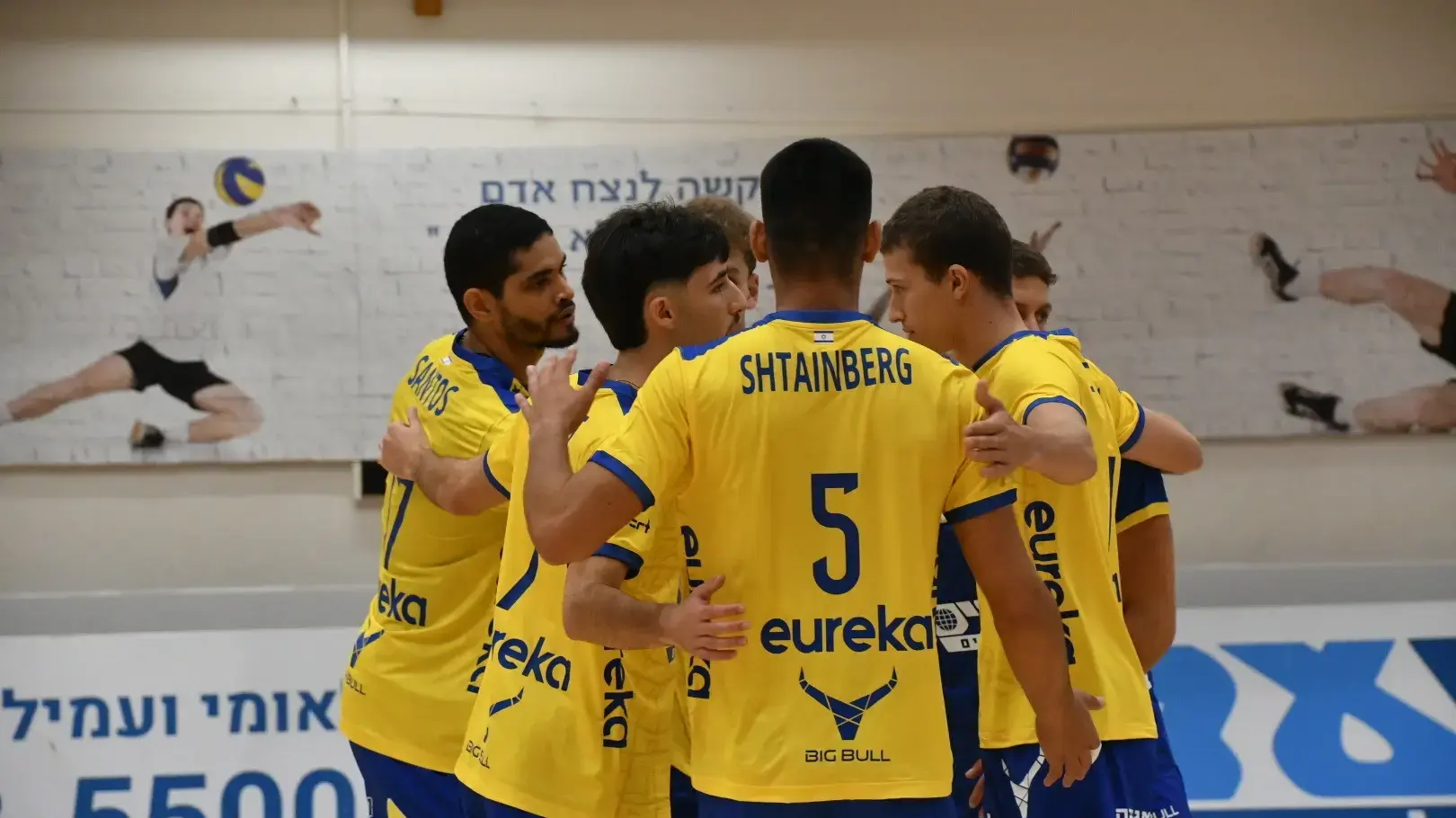 שחקני מכבי תל אביב כדורעף