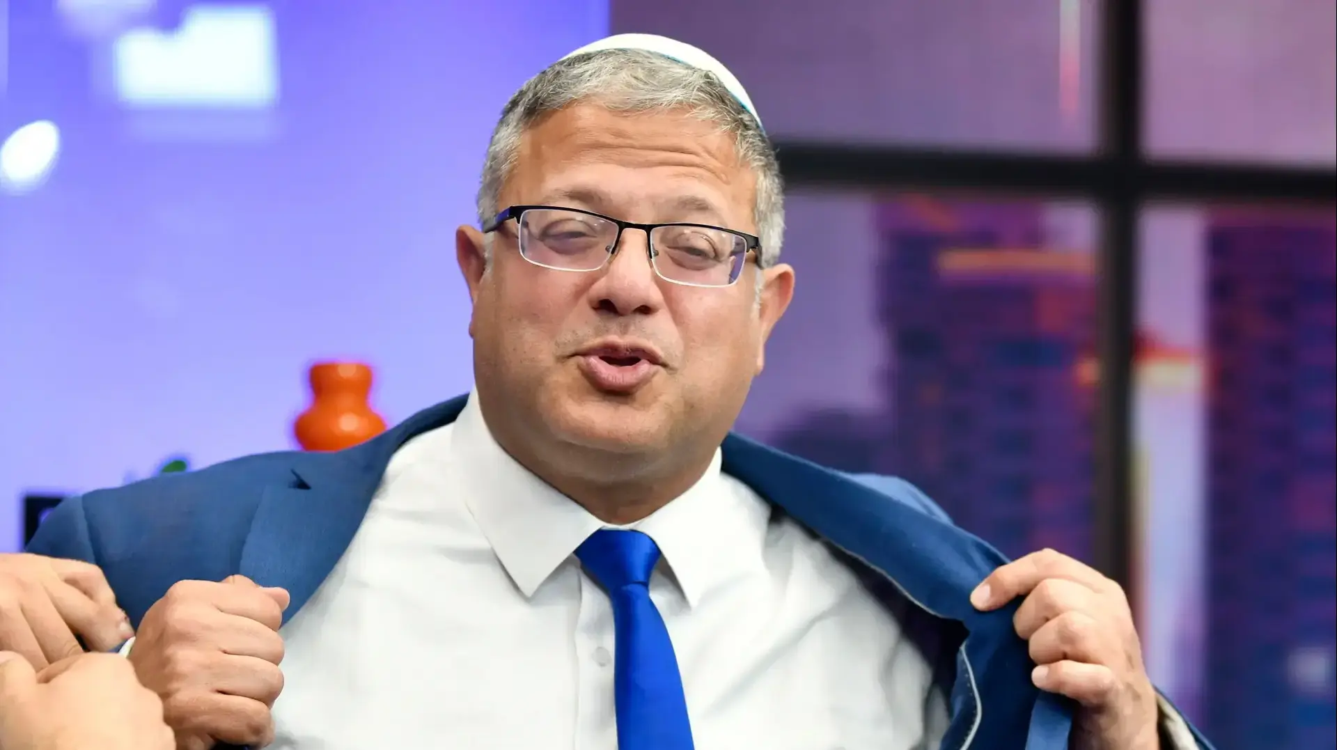 השר איתמר בן גביר מספר שהחל להשתמש בזריקות הרזייה