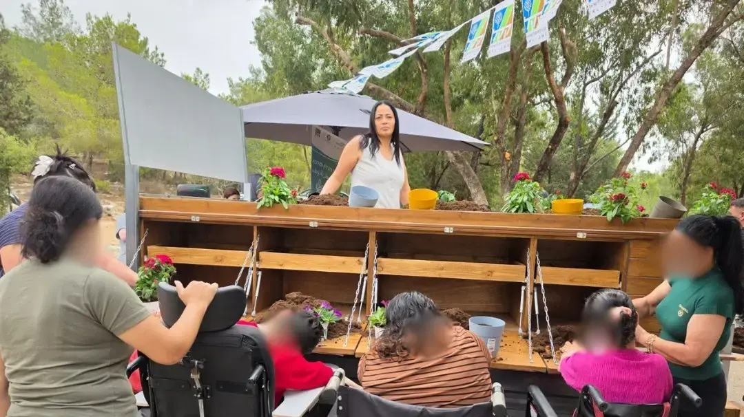 שותלים בתקווה