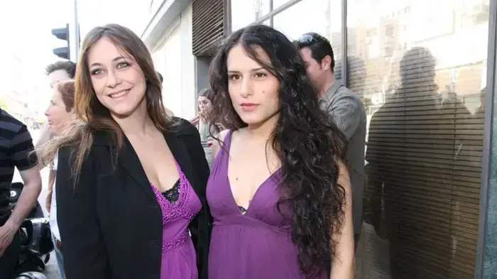 מירי מסיקה קרן פלס