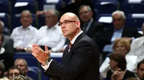 מאמן טאו ויטוריה הקרואטי נבן ספאחיה