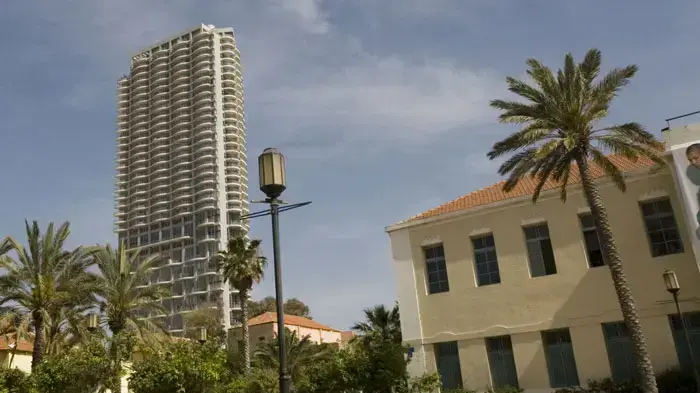מגדל נחושתן בנוה צדק