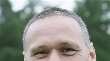 מאמן נבחרת הולנד מרקו ואן באסטן