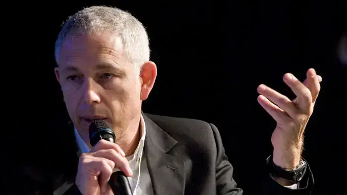 איתן אבריאל  מייסד ועורך בפועל אתרי דה מארקר