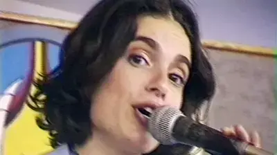 יעל נעים בלהקת חיל אוויר