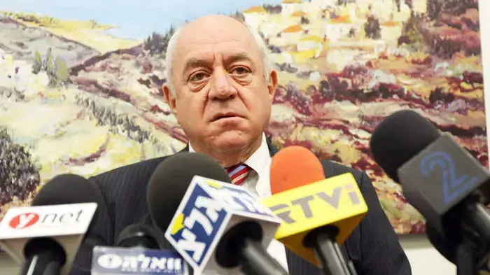 שר האוצר רוני בר און