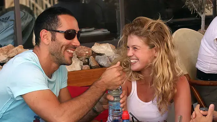 פפראצי הילה ערן והחבר יפתח אלחלל פפראצי הילה ערן והחבר יפתח אלחלל