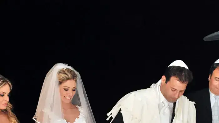 אריק זאבי ורווית מתחת לחופה