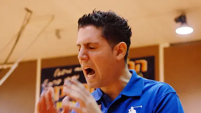 מאמן בני יהודה רועי אייזנברג מאמן בני יהודה רועי אייזנברג