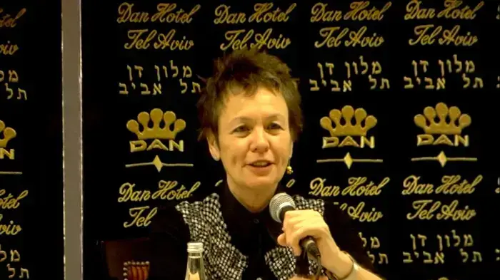 לורי אנדרסון מסיבת עיתונאים