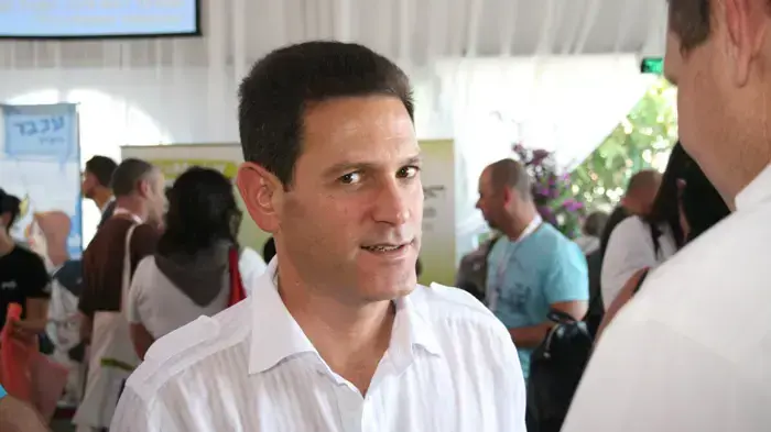 נדב פלטי