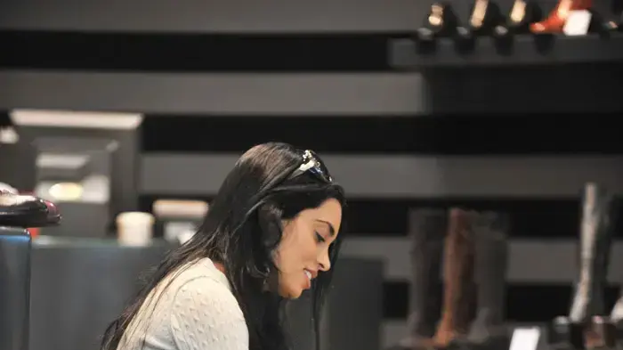 פפראצי דנה מזרחי  מפרץ האהבה