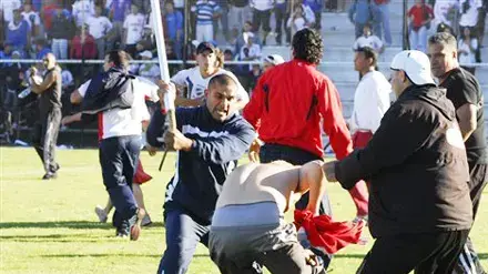 מכות בליגה באורוגוואי בין אוהדי נסיונאל לאוהדי דאנוביו מכות בליגה באורוגוואי בין אוהדי נסיונאל לאוהדי דאנוביו