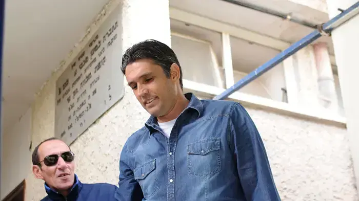 גיא עזורי מגיע להיפרד מקבוצתו לשעבר, מכבי פתח תקוה