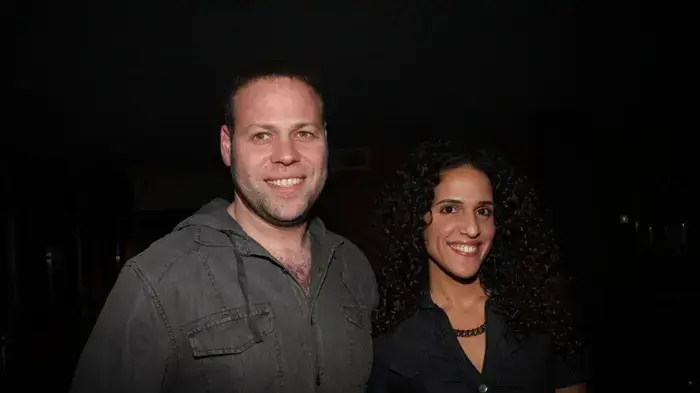אדיר מילר ואשתו