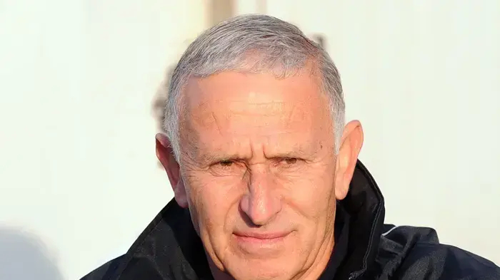 מנג'ר הפועל פתח תקוה, זאב זלצר