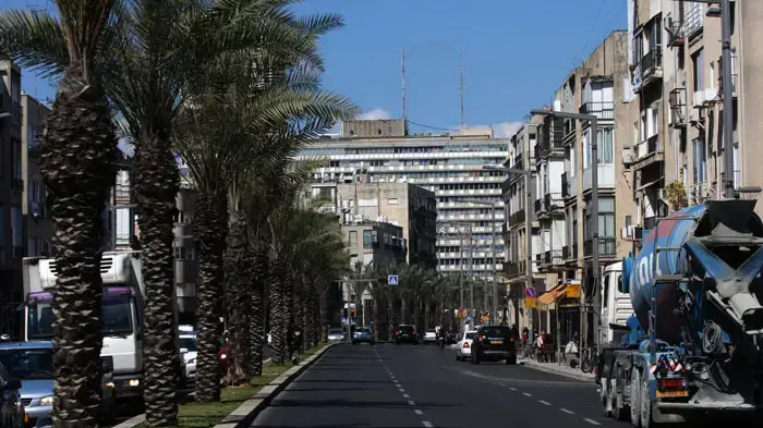 רח אבן גבירול תל אביב