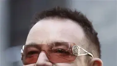בונו, יו-2