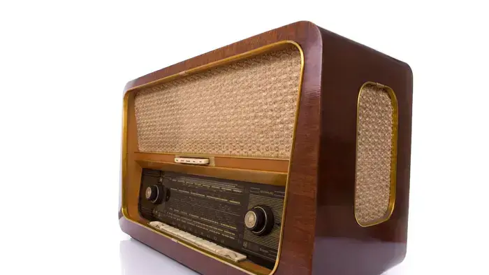 רדיו ישן
