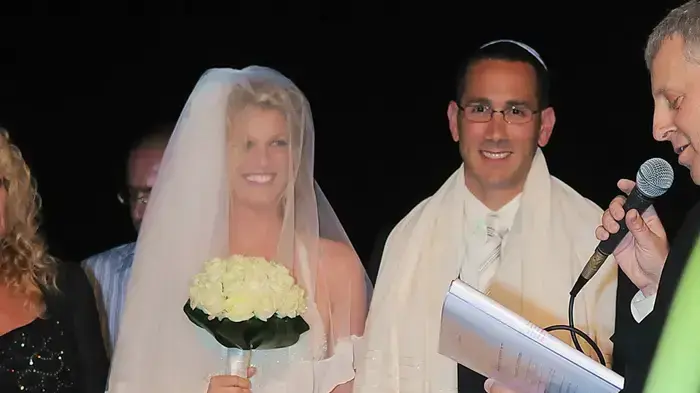 יפתח אלחלל והילה ערן מתחת לחופה יפתח אלחלל והילה ערן מתחת לחופה